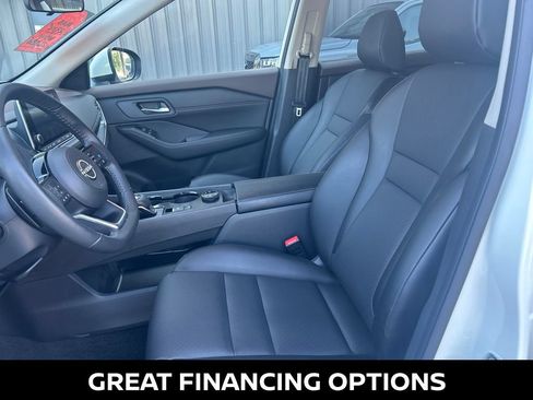 Certified 2023 Nissan Rogue SV w/ SV Premium B Package AWD/4WD image 13
