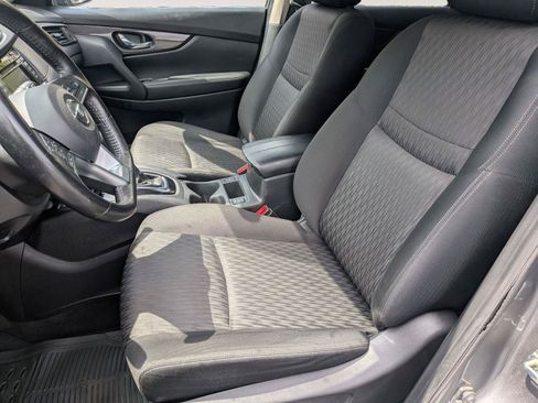 Used 2019 Nissan Rogue SV w/ Premium Package AWD/4WD image 27