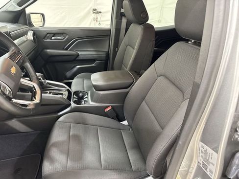 Used 2024 Chevrolet Colorado LT w/ LT Convenience Package II RWD image 19