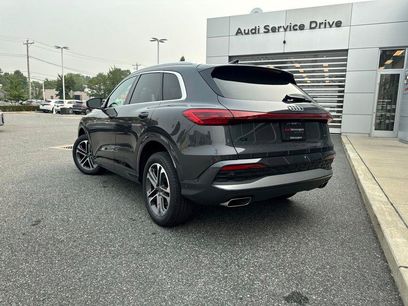 Certified 2025 Audi Q5 Premium w/ Convenience Package