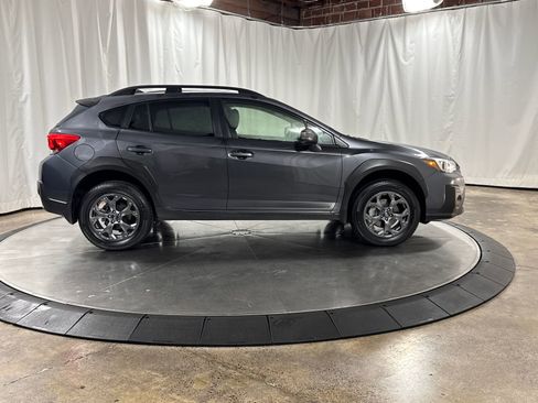 Used 2021 Subaru Crosstrek 2.5i Sport w/ Moonroof Package AWD/4WD image 9