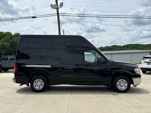 Used 2013 Nissan NV 2500 SV w/ Side Curtain Airbag Pkg RWD image 16