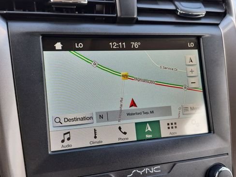 Used 2019 Ford Fusion SE FWD image 28
