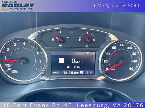 Used 2022 GMC Acadia SLE w/ Driver Convenience Package AWD/4WD image 17