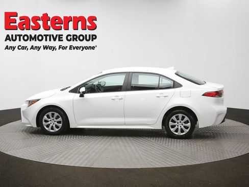 Used 2023 Toyota Corolla LE image 60