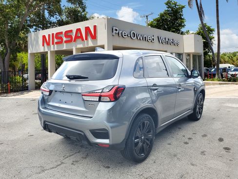 Used 2023 Mitsubishi Outlander Sport LE image 4