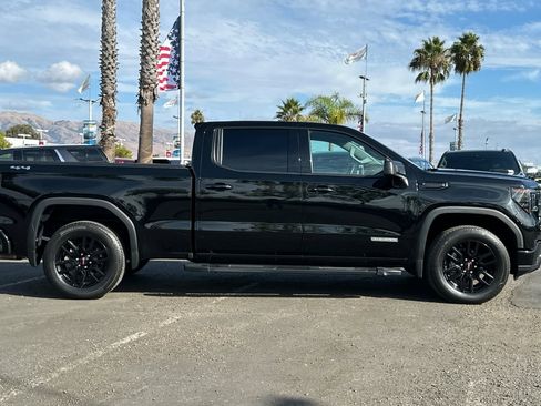 Used 2023 GMC Sierra 1500 Elevation w/ LPO, Elevation Black Package image 3