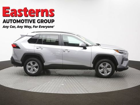 Used 2024 Toyota RAV4 XLE AWD/4WD image 43