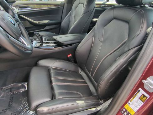 Certified 2023 BMW 540i xDrive w/ Premium Package image 16