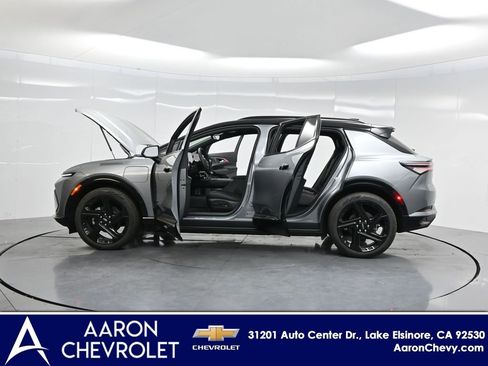 New 2026 Chevrolet Equinox EV RS image 50