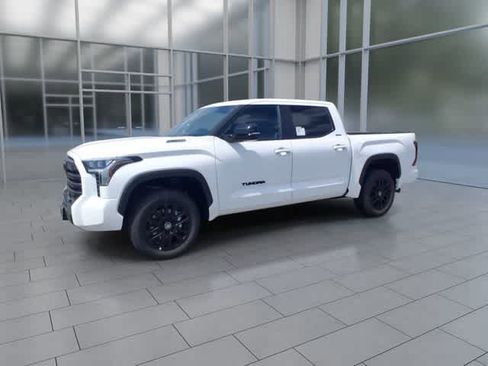 New 2026 Toyota Tundra Limited AWD/4WD image 3