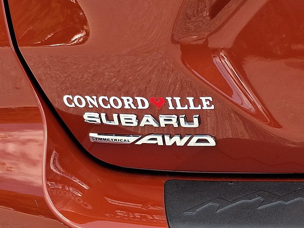 Used 2024 Subaru Crosstrek 2.5i Limited AWD/4WD image 30