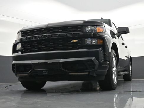 Used 2021 Chevrolet Silverado 1500 Custom RWD image 30