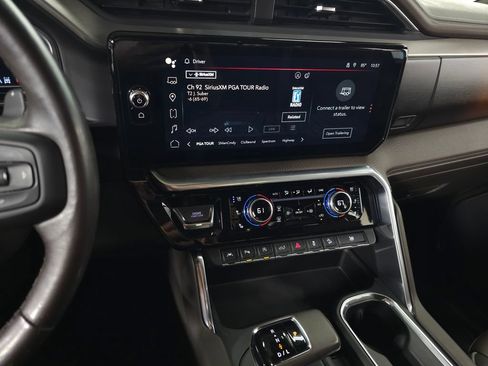 Used 2022 GMC Sierra 1500 Denali w/ Technology Package AWD/4WD image 25