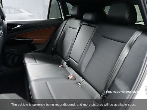 Used 2022 Volkswagen ID.4 Pro S w/ Gradient Package image 29