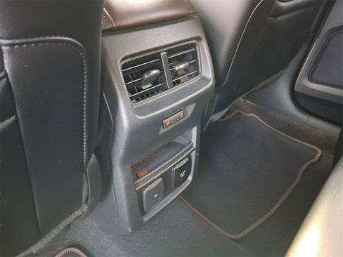 Used 2020 Ford Edge Titanium w/ Equipment Group 301A image 21