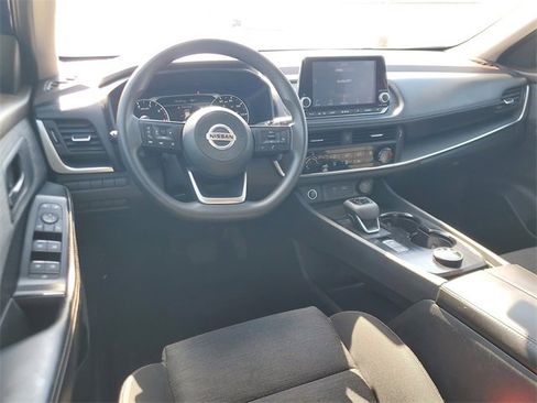 Used 2021 Nissan Rogue S image 11