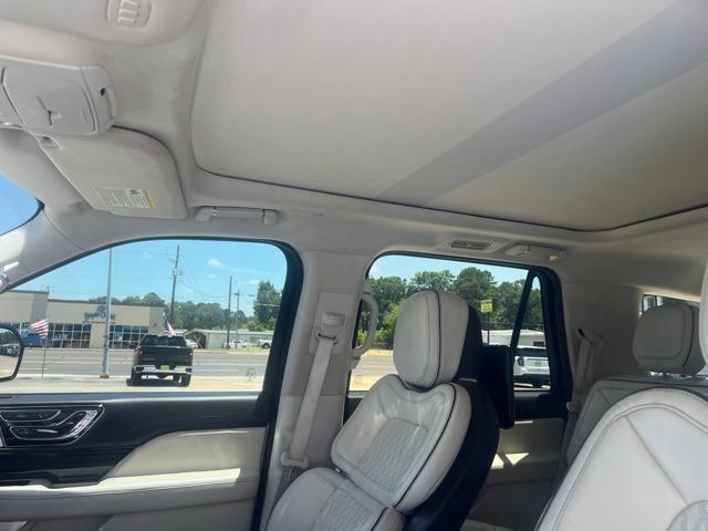 Used 2021 Lincoln Navigator Black Label AWD/4WD image 19