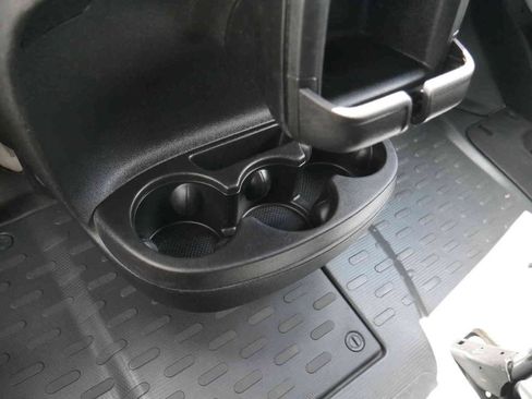 Used 2024 RAM ProMaster 2500 w/ Convenience Group FWD image 31
