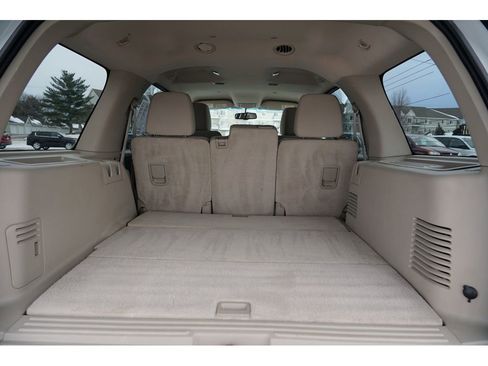 Used 2014 Ford Expedition XL image 25