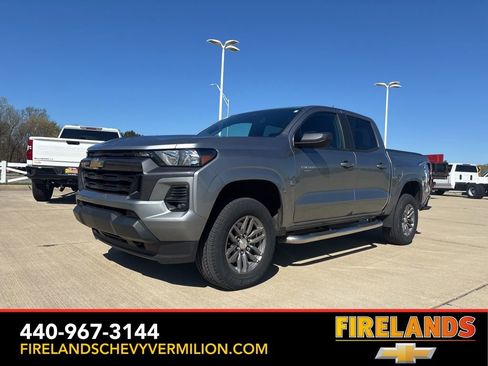 Used 2023 Chevrolet Colorado LT w/ LT Convenience Package II image 1