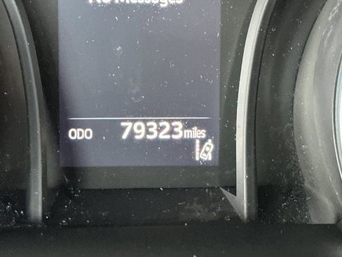 Used 2018 Toyota Camry SE FWD image 26