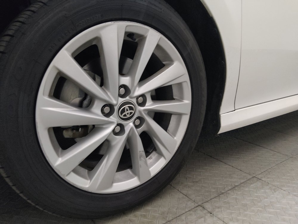 Used 2023 Toyota Camry LE FWD image 31