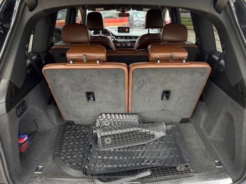 Used 2017 Audi Q7 3.0T Premium Plus w/ Premium Plus Package image 9
