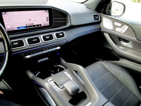 Used 2020 Mercedes-Benz GLE 450 4MATIC image 23