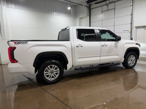Used 2025 Toyota Tundra SR5 AWD/4WD image 5