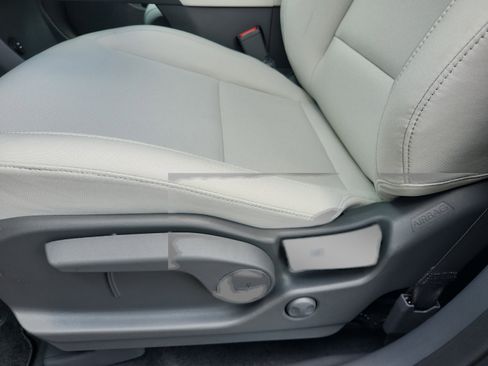 New 2026 Hyundai Santa Fe SE FWD image 14