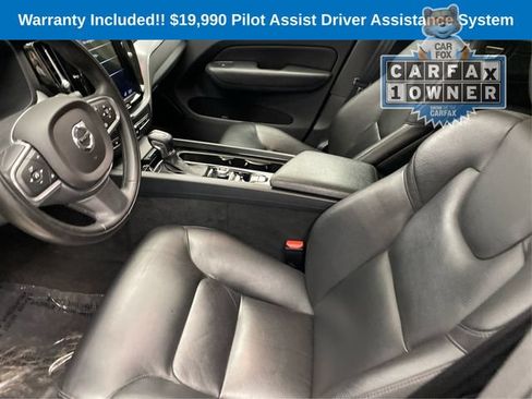 Used 2018 Volvo XC60 T5 Momentum w/ Convenience Package AWD/4WD image 10