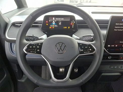 New 2025 Volkswagen ID. Buzz Pro S image 10