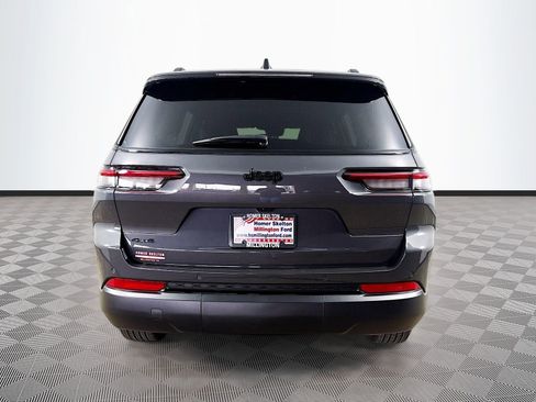 Used 2025 Jeep Grand Cherokee L Altitude AWD/4WD image 6