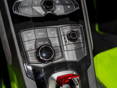 Used 2016 Lamborghini Huracan LP 610-4 AWD/4WD image 68