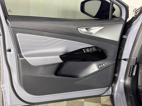 Certified 2023 Volkswagen ID.4 Pro S RWD image 11