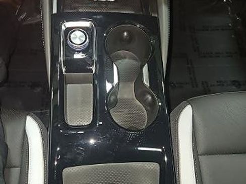 New 2026 Buick Envision Sport Touring AWD/4WD image 15