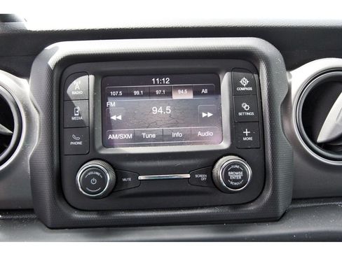 Used 2021 Jeep Wrangler Sport AWD/4WD image 10