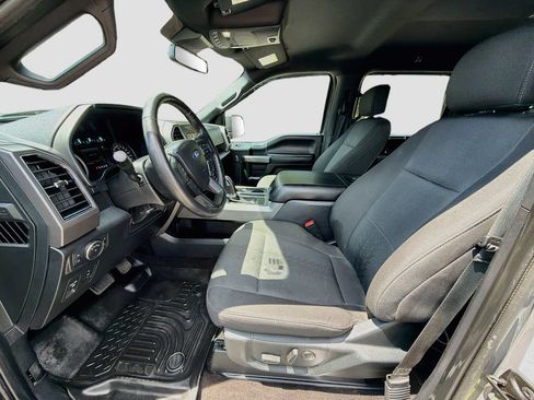 Used 2020 Ford F150 XLT w/ Equipment Group 302A Luxury AWD/4WD image 22
