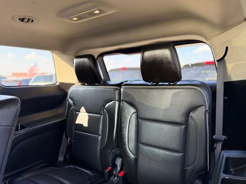Used 2017 GMC Acadia Denali FWD image 22
