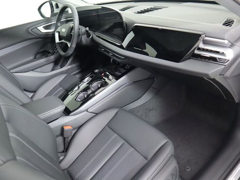Used 2025 Audi A5 2.0T Premium w/ Convenience Package AWD/4WD image 20