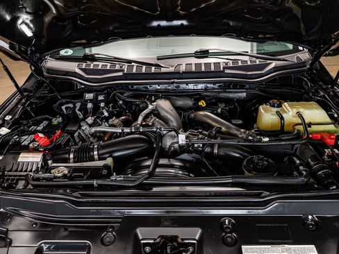 Used 2021 Ford F250 Lariat w/ Lariat Ultimate Package image 32