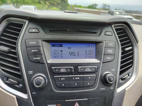 Used 2016 Hyundai Santa Fe Sport AWD/4WD image 13