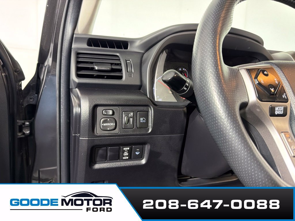 Used 2023 Toyota 4Runner SR5 AWD/4WD image 13