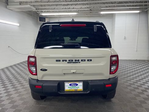 New 2025 Ford Bronco Sport Big Bend w/ Convenience Package AWD/4WD image 8