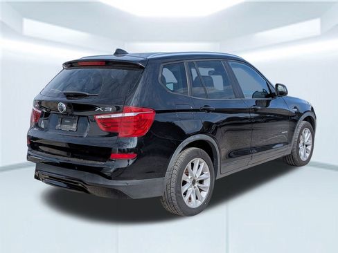Used 2017 BMW X3 sDrive28i image 5