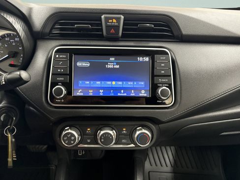 Used 2024 Nissan Versa S w/ S Plus Package image 10
