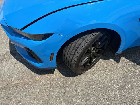 Used 2025 Ford Mustang GT Premium RWD image 42