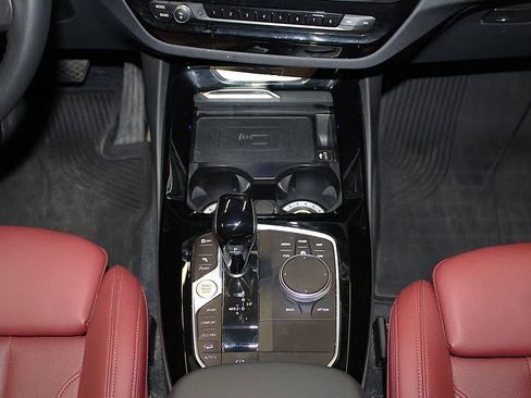 Used 2024 BMW X3 xDrive30i w/ Premium Package w/ZPA AWD/4WD image 23