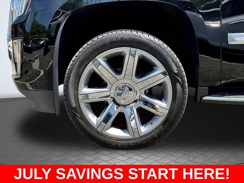 Used 2020 Cadillac Escalade ESV Luxury RWD image 41